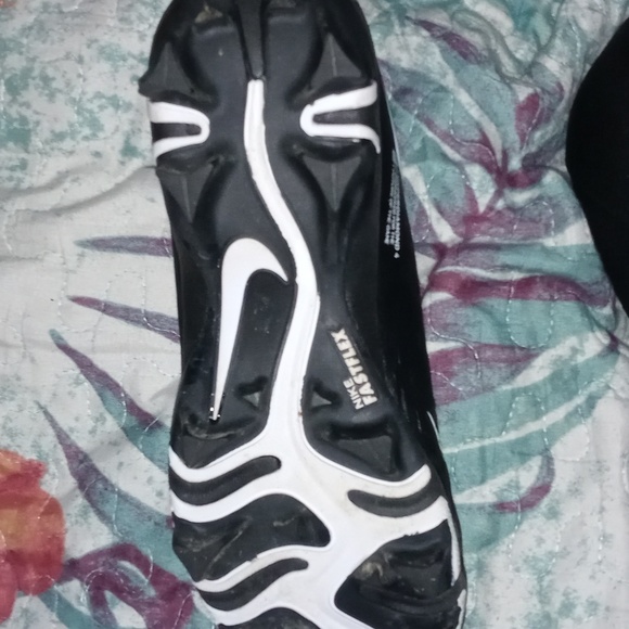 NWOT Nike HyperDiamond 4 softball cleats size 10 women's - Picture 6 of 7